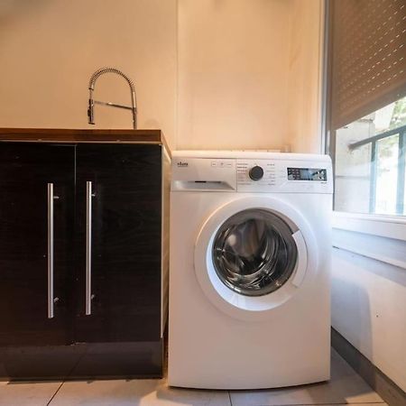 Appartement Climatise Tout Equipe A Cote Du Stade Velodrome マルセイユ エクステリア 写真